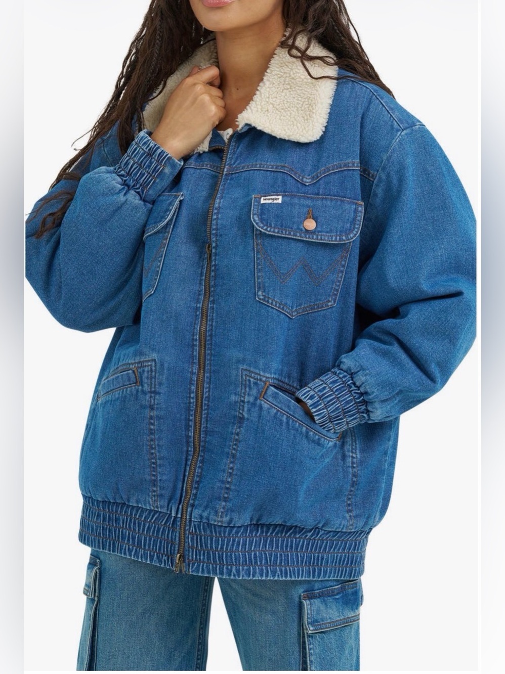 Wrangler Oversized Denim Bomber Jacket EUC (Sz L) Ptp 29.5”